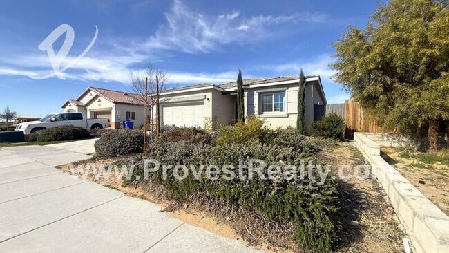 Foto del edificio - 11404 Poppy Rd