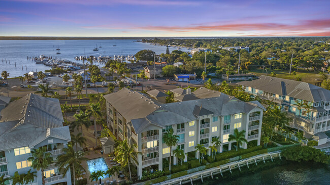 Foto del edificio - 275 NW Flagler Ave