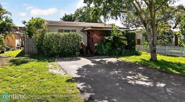Building Photo - 3 br, 2 bath House - 2542 Wilson St