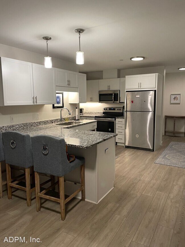 Building Photo - 2 br, 1.5 bath House - 37 Mill Commons Dri...