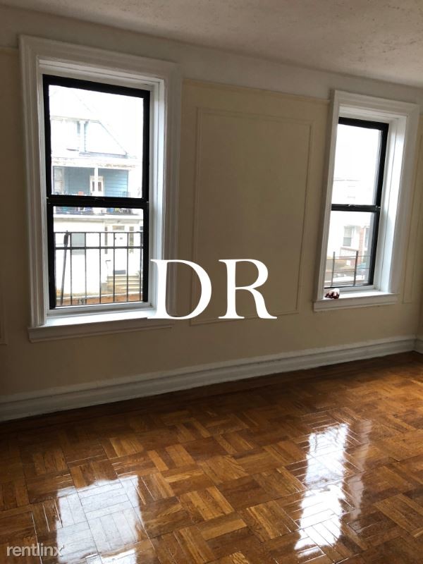 Primary Photo - 623 E 5th St
