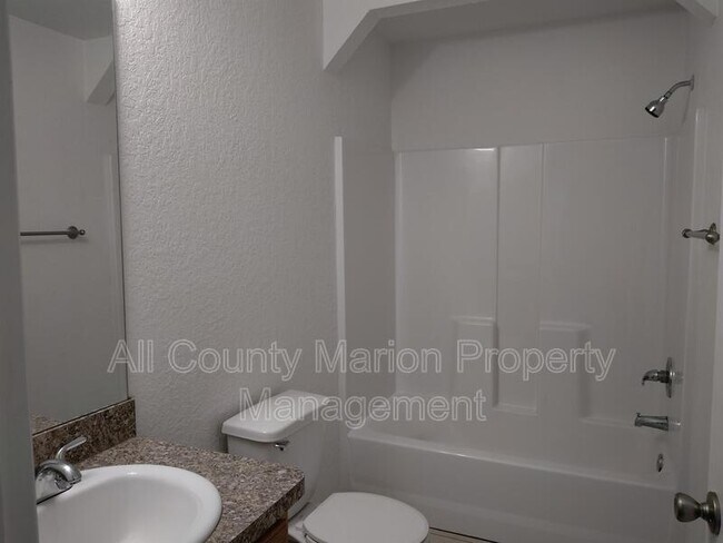 Building Photo - 6375 NW 61st Ln