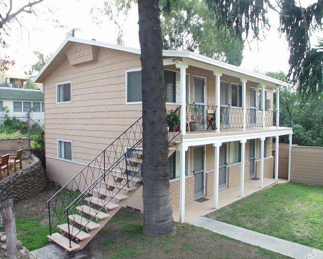 Building Photo - Titus Apartments