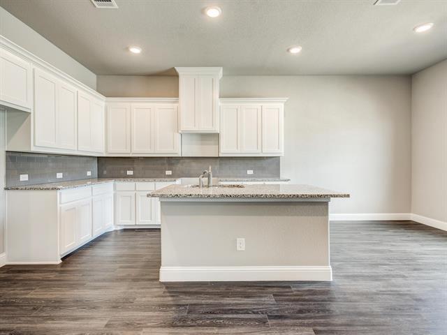 Building Photo - 6548 Iron Horse Blvd