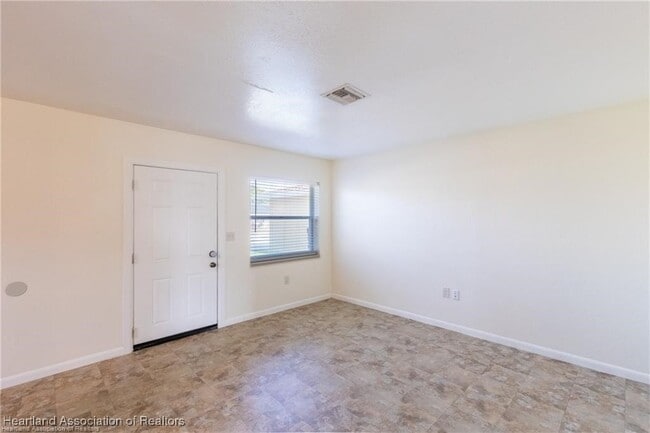 Building Photo - 1314 Denise Ave