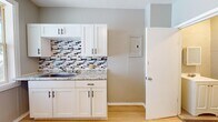 Foto principal - 3347 Seymour Ave