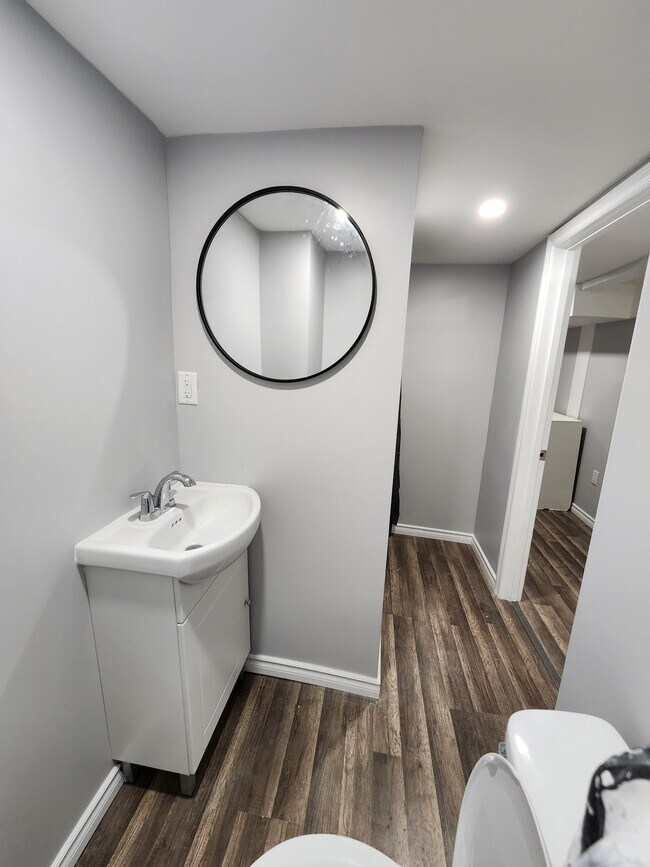 Photo du bâtiment - 329 Randolph Ave