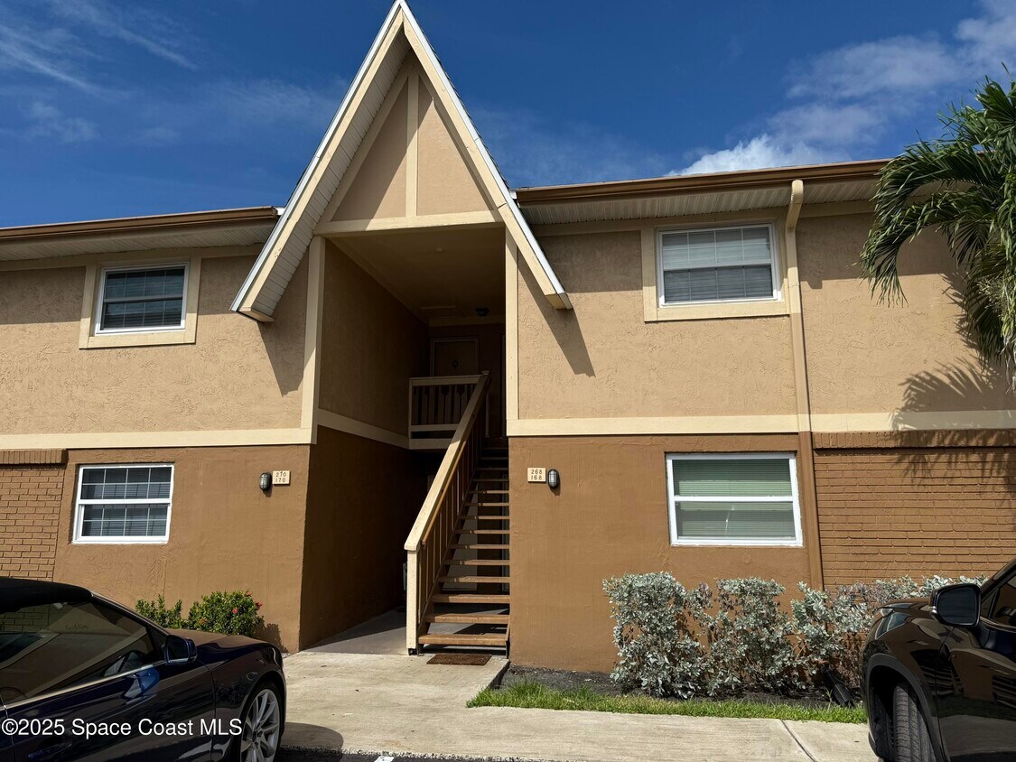 Foto principal - 268 Ulster Ct