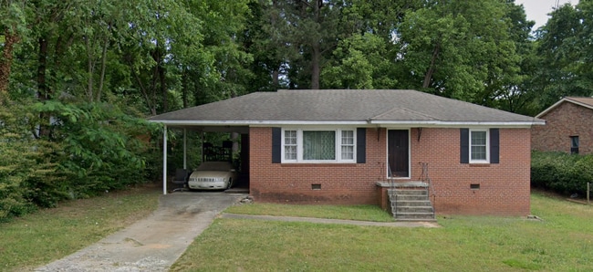Building Photo - 1540 Rosewood Cir SE