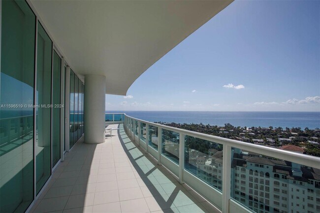 Foto del edificio - 20155 NE 38th Ct