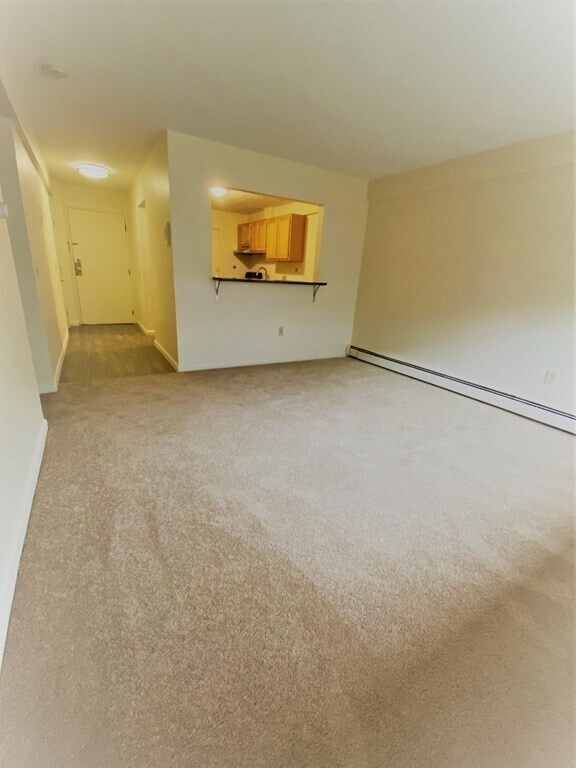 Foto del edificio - 745 E 6th St