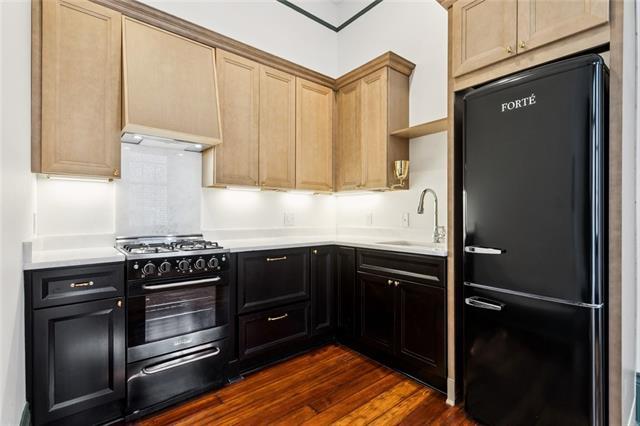 Foto del edificio - 632 Esplanade Ave