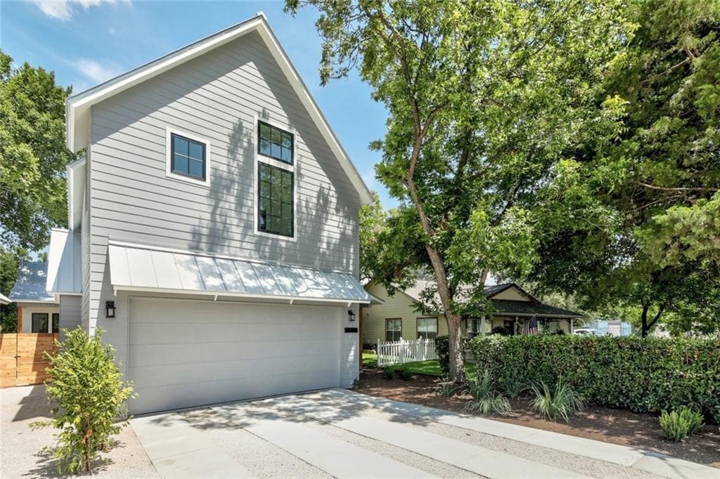 Foto principal - 402 Powell Cir