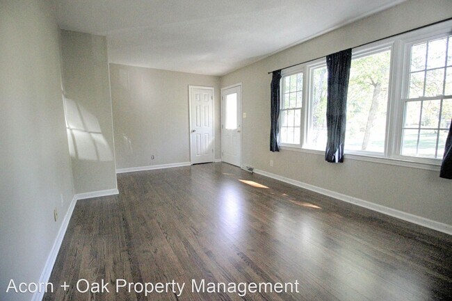 Foto del edificio - 3 br, 2 bath House - 6404 Amhurst Road