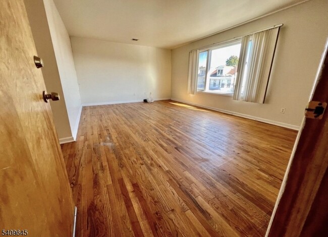 Foto del edificio - 19 Columbus Ave