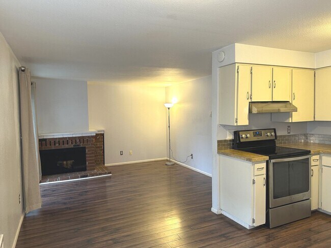 Foto del edificio - 2Bd/1Ba Issaquah Condo