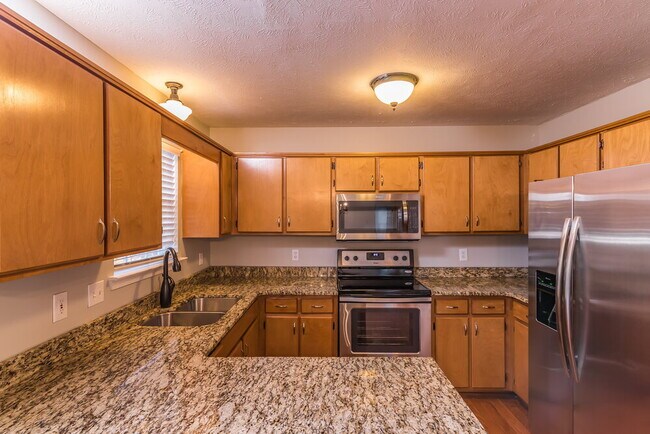 Foto del edificio - 1807 Meadowglen Cir