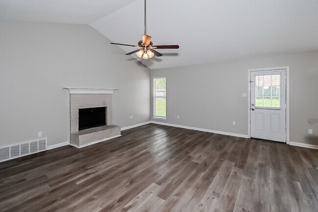 Foto del edificio - 6306 Magnolia Lakes Dr