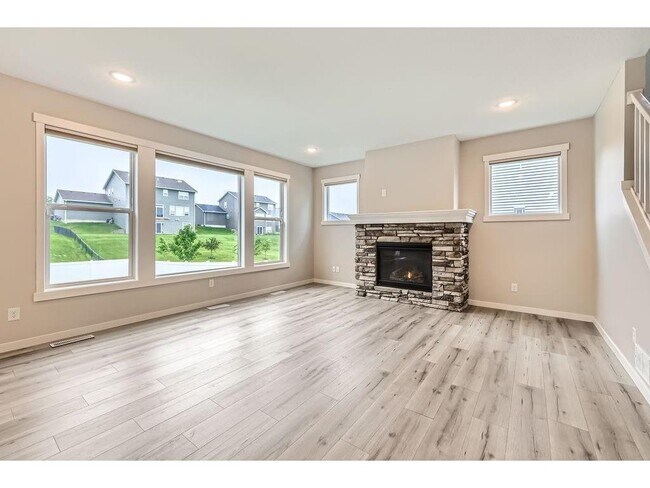 Foto del edificio - 138 144th Ave NW