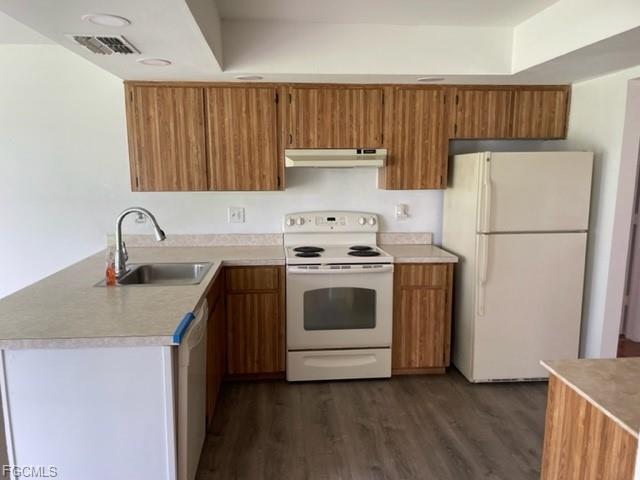 Foto del edificio - 5637 Coral Ave