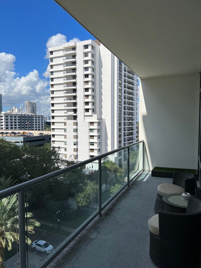 Foto del edificio - 101 S Eola Dr