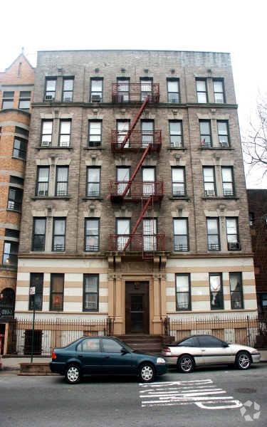 Foto del edificio - 282 Brook Ave