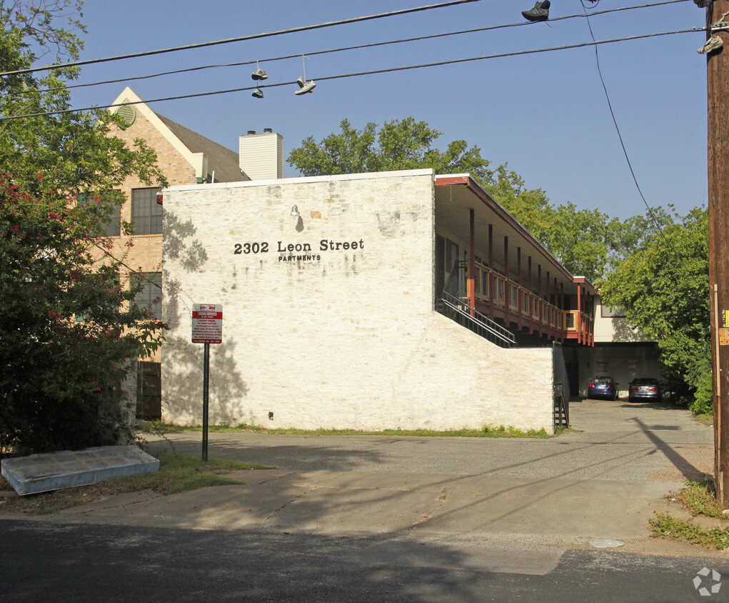 Building Photo - 2302 Leon Street Apartments