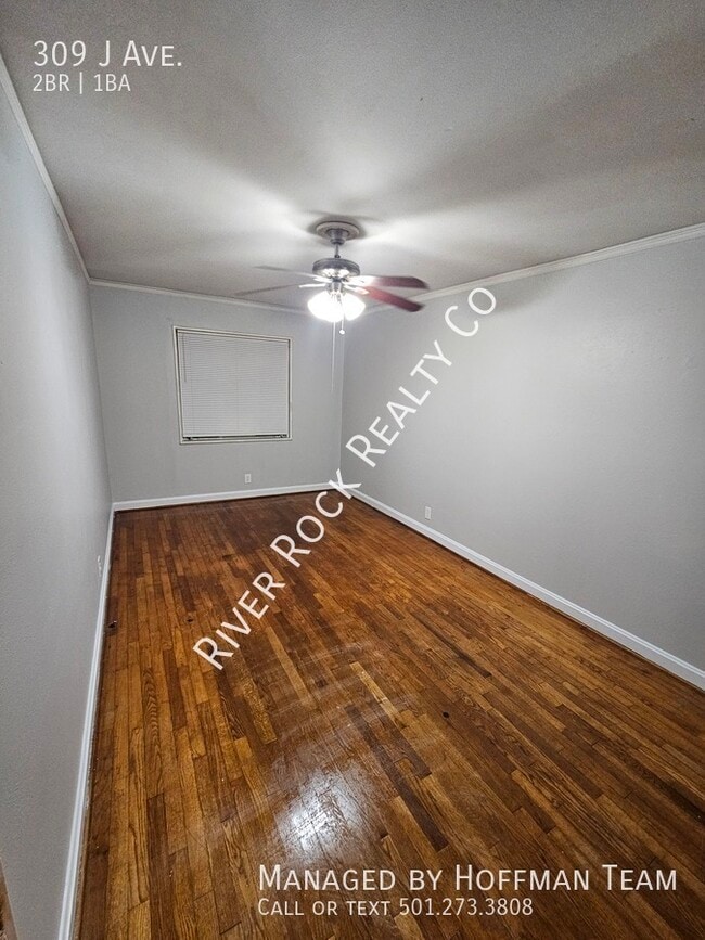 Foto del edificio - 309 W J Ave