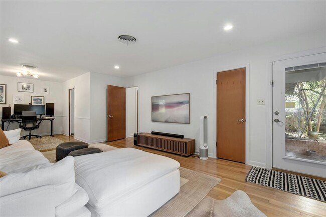 Foto del edificio - 1500 Northridge Dr