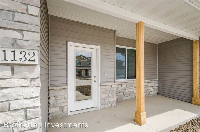 Foto del edificio - 3 br, 2.5 bath House - 1215 Ronald Way
