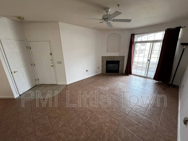 Foto del edificio - 7440 S Blackhawk St