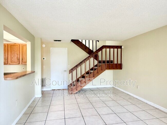 Foto del edificio - 4562 Pheasant Run Dr