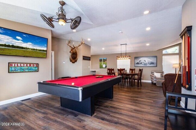 Foto del edificio - 17075 Teal Pl