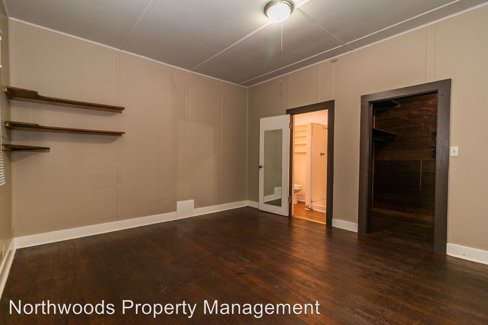 Primary Photo - 665 W 5th Ave