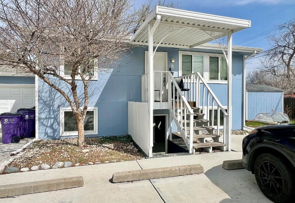 Beautiful 2-Bedroom Gem with Spacious Layout in Denver's Heart – 950 Sq Ft of Comfort! - Beautiful 2-Bedroom Gem with Spacious Layo...