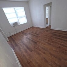 Building Photo - 35 NE 64th Terrace