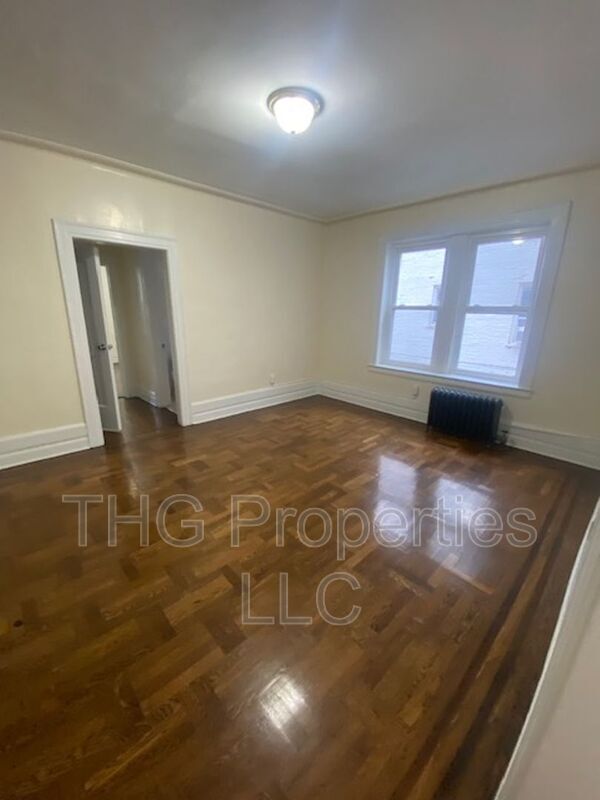 Foto del edificio - 75 N 7th St