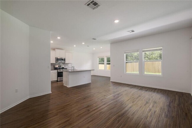 Building Photo - 10724 Steinbeck Dr