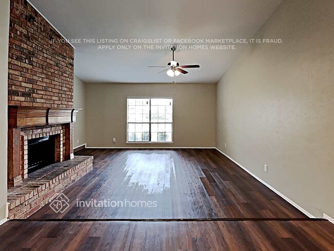 Building Photo - 9114 Vagas Dr