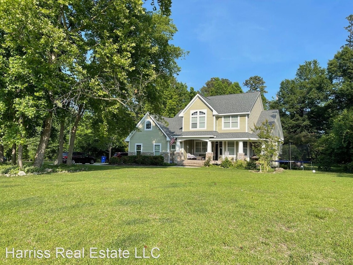 3 br, 2.5 bath House 5004 BIRDS VIEW COURT House Rental in Castle