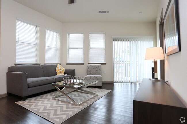 Foto del edificio - Move In & Save Big – Up to $1,000 Off