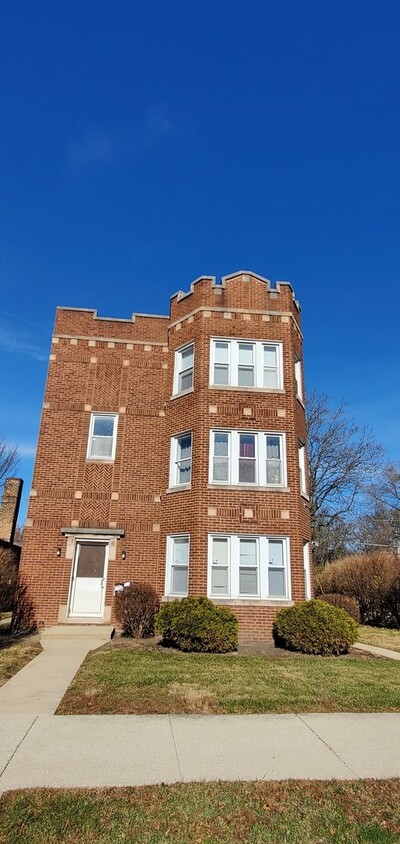 Primary Photo - 75 W 15th St
