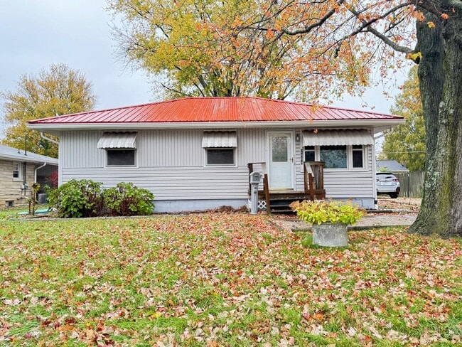 Building Photo - 2404 Pollack Ave