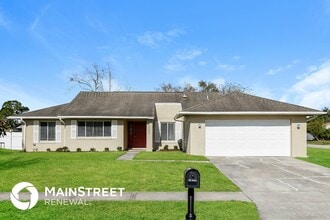 Building Photo - 20849 Marlin St