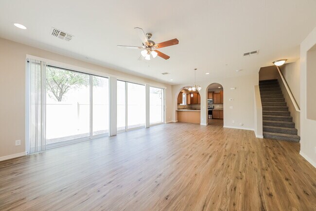Foto del edificio - 12537 W Via Dona Rd