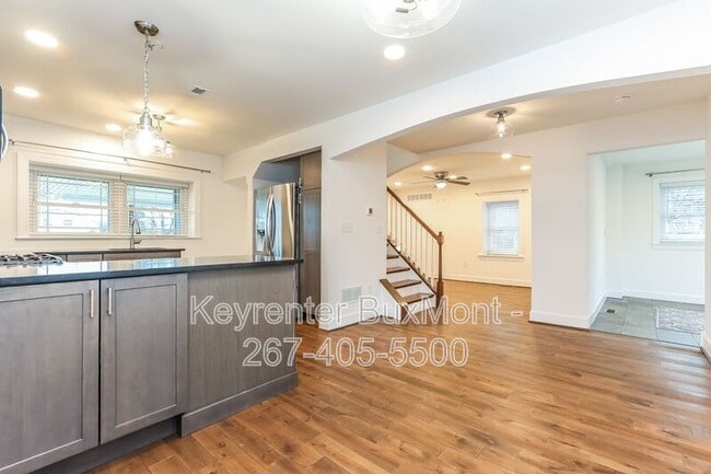 Foto del edificio - 529 B St