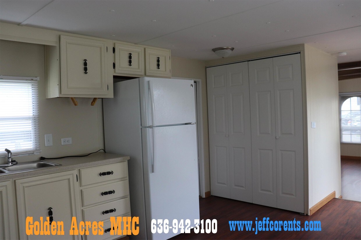 Foto principal - 508 Golden Acres Dr