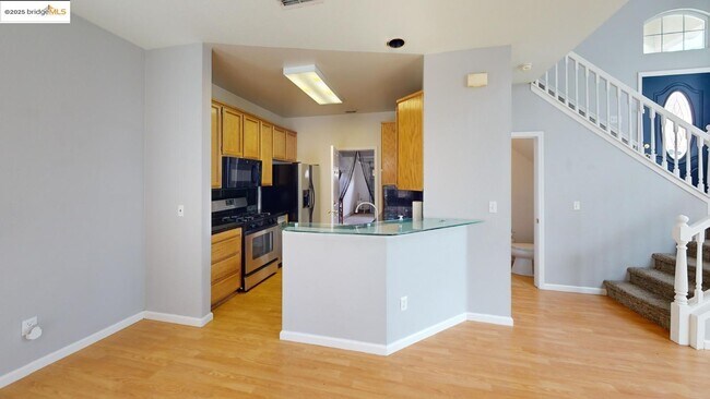 Foto del edificio - 1032 Twinbridge Ct