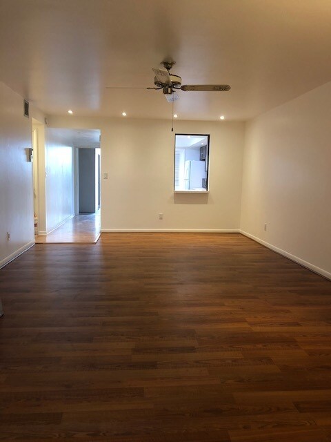 Building Photo - 2510 SW 81st Ave