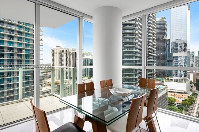 Foto del edificio - 1080 Brickell Ave